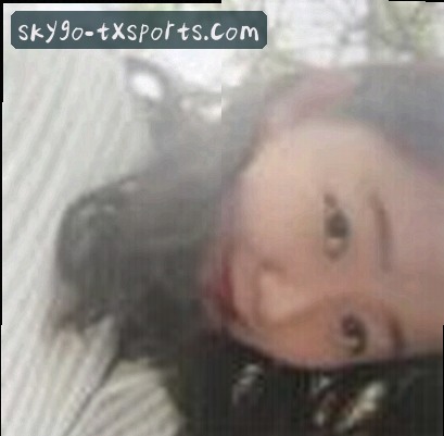 李薇